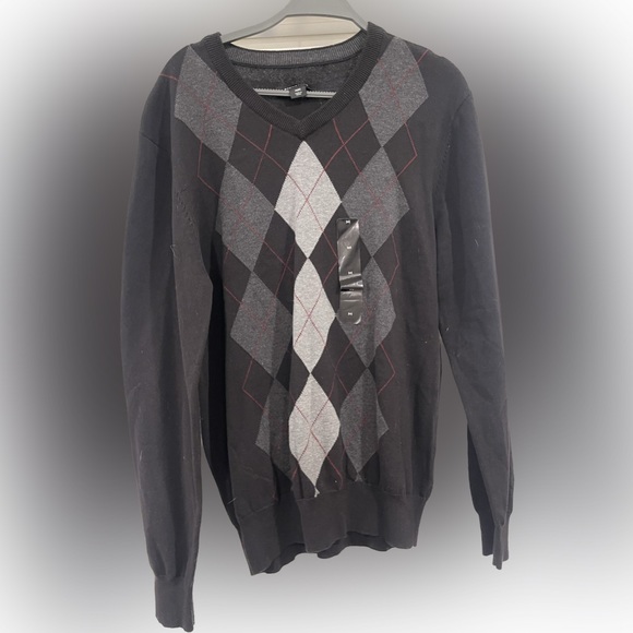 Other - Classic Argyle V-Neck Sweater